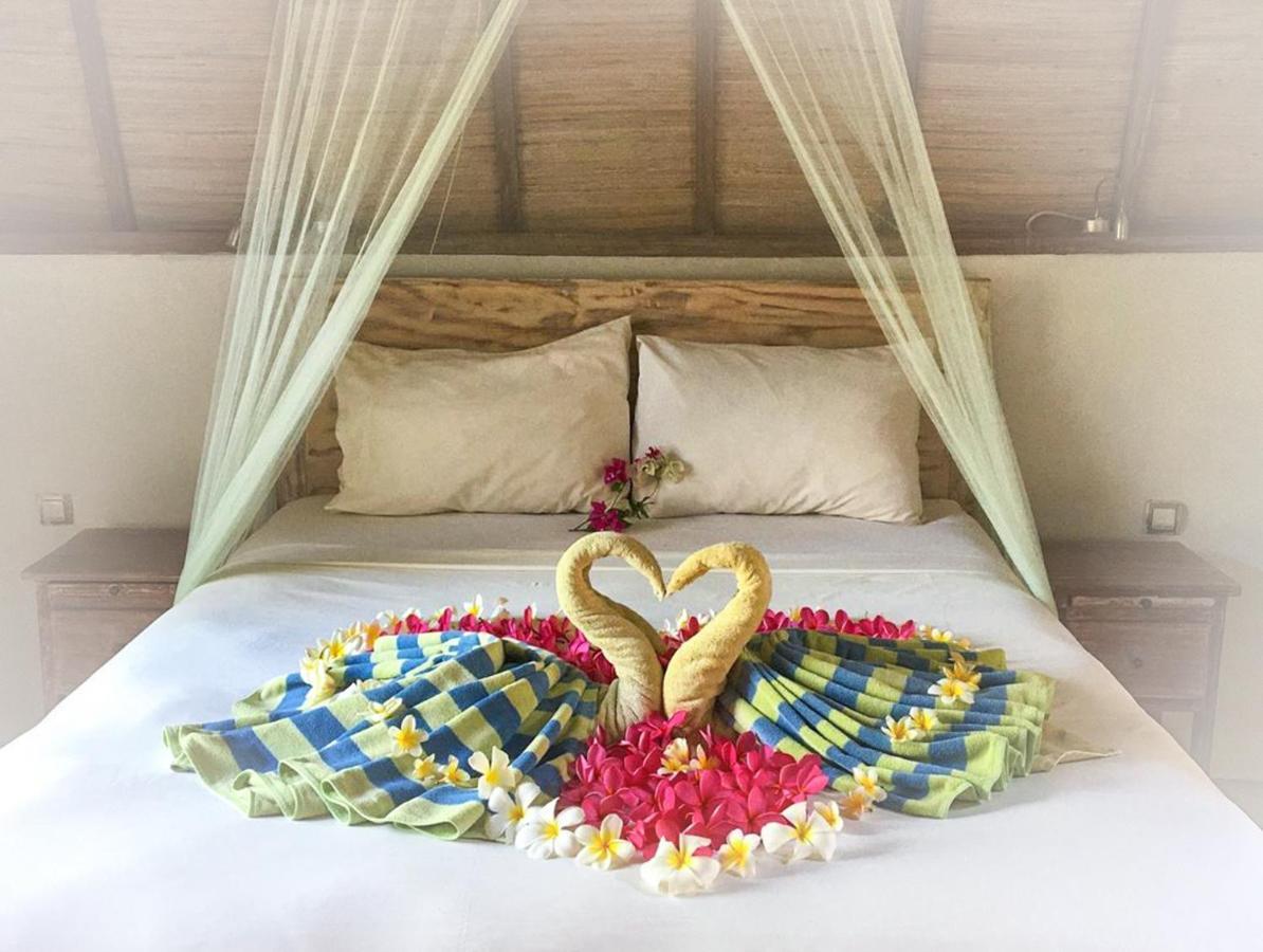 ปูริ แอร์ บีช รีสอร์ต แอนด์ สปา Hotel กิลิไอร์ ภายนอก รูปภาพ