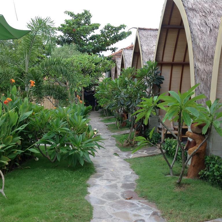 ปูริ แอร์ บีช รีสอร์ต แอนด์ สปา Hotel กิลิไอร์ ภายนอก รูปภาพ