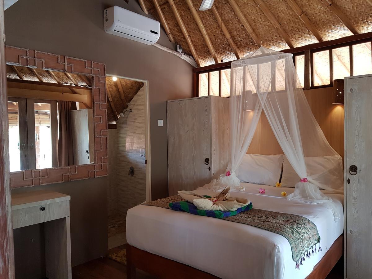 ปูริ แอร์ บีช รีสอร์ต แอนด์ สปา Hotel กิลิไอร์ ภายนอก รูปภาพ