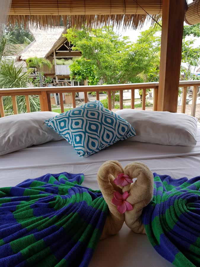ปูริ แอร์ บีช รีสอร์ต แอนด์ สปา Hotel กิลิไอร์ ภายนอก รูปภาพ
