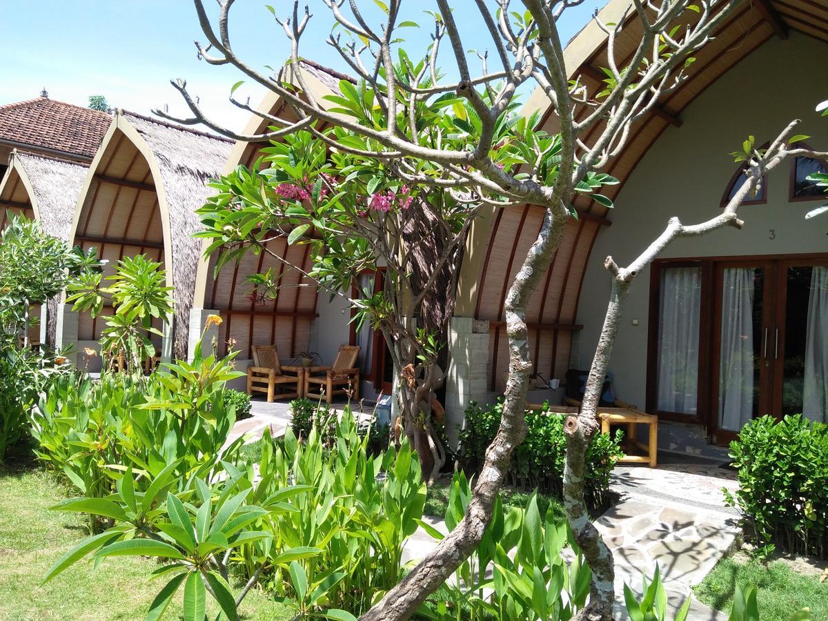 ปูริ แอร์ บีช รีสอร์ต แอนด์ สปา Hotel กิลิไอร์ ภายนอก รูปภาพ