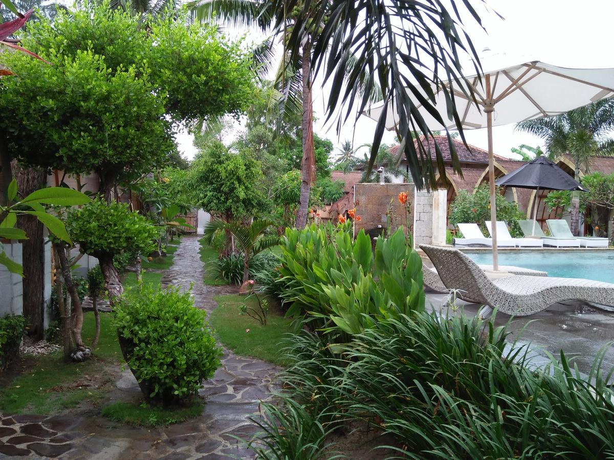 ปูริ แอร์ บีช รีสอร์ต แอนด์ สปา Hotel กิลิไอร์ ภายนอก รูปภาพ